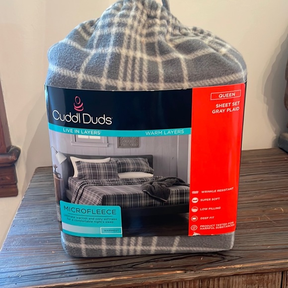 Cuddl Duds Bedding Nwt Cuddl Duds Fleece Grey Plaid Sheets Queen